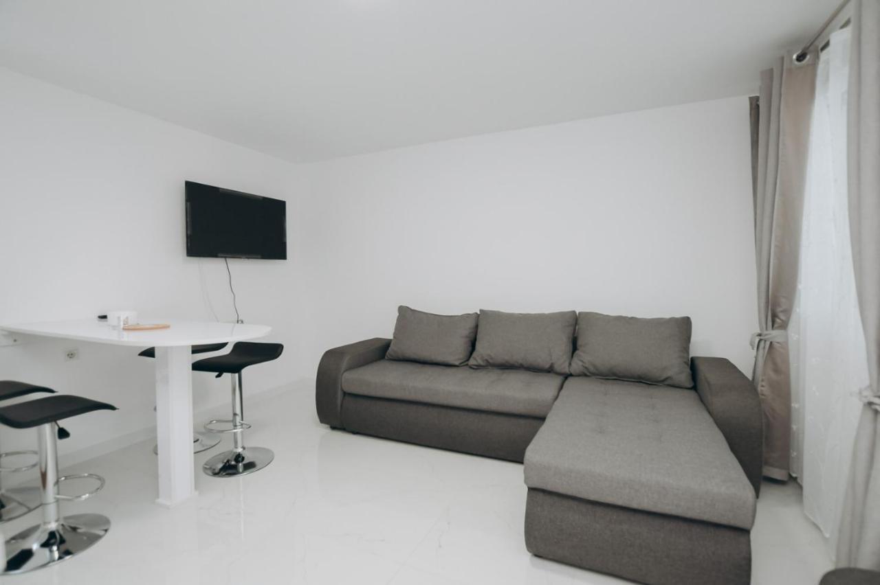 Apartmani Otasevic Kladovo Exteriör bild