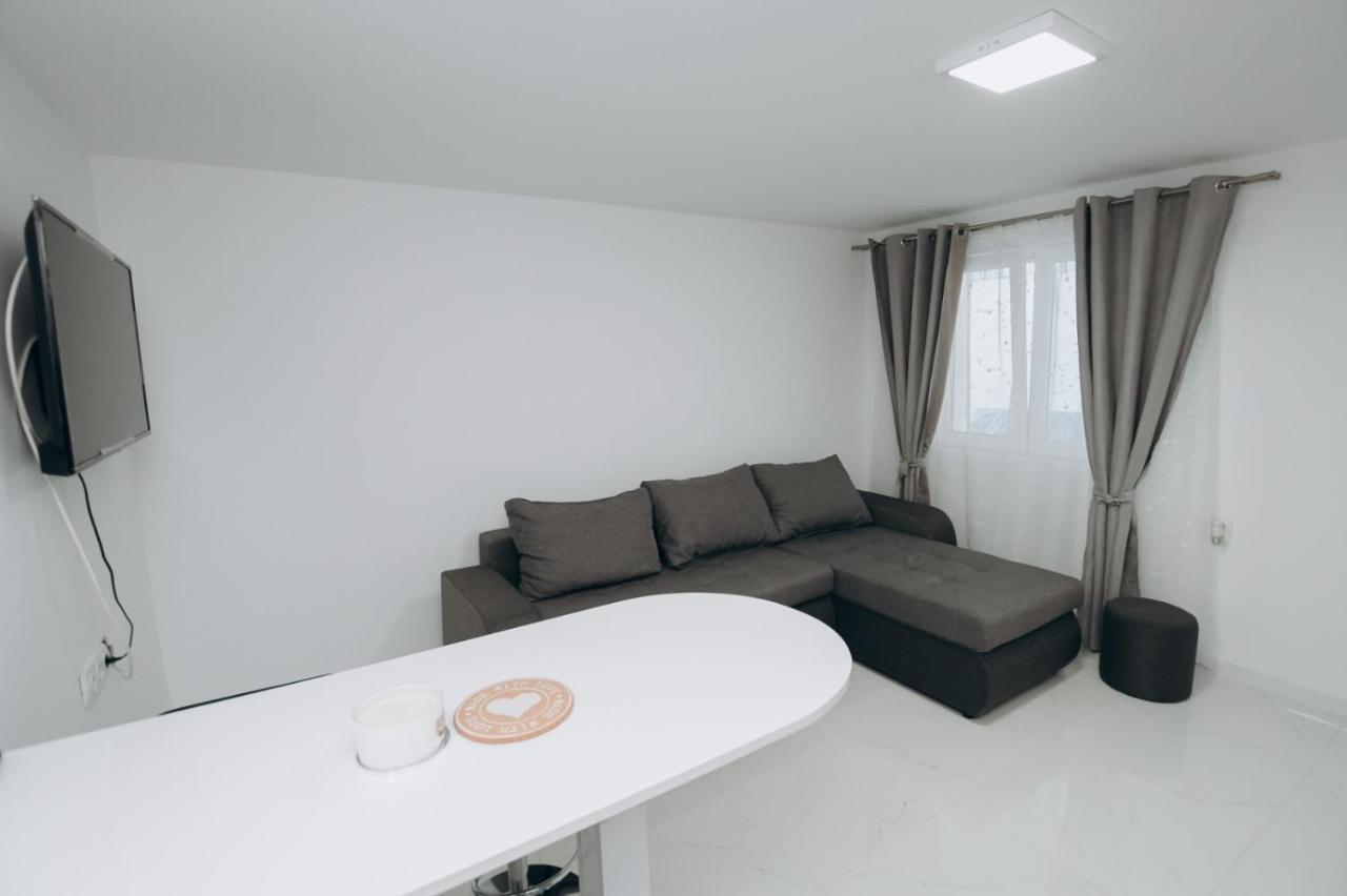Apartmani Otasevic Kladovo Exteriör bild